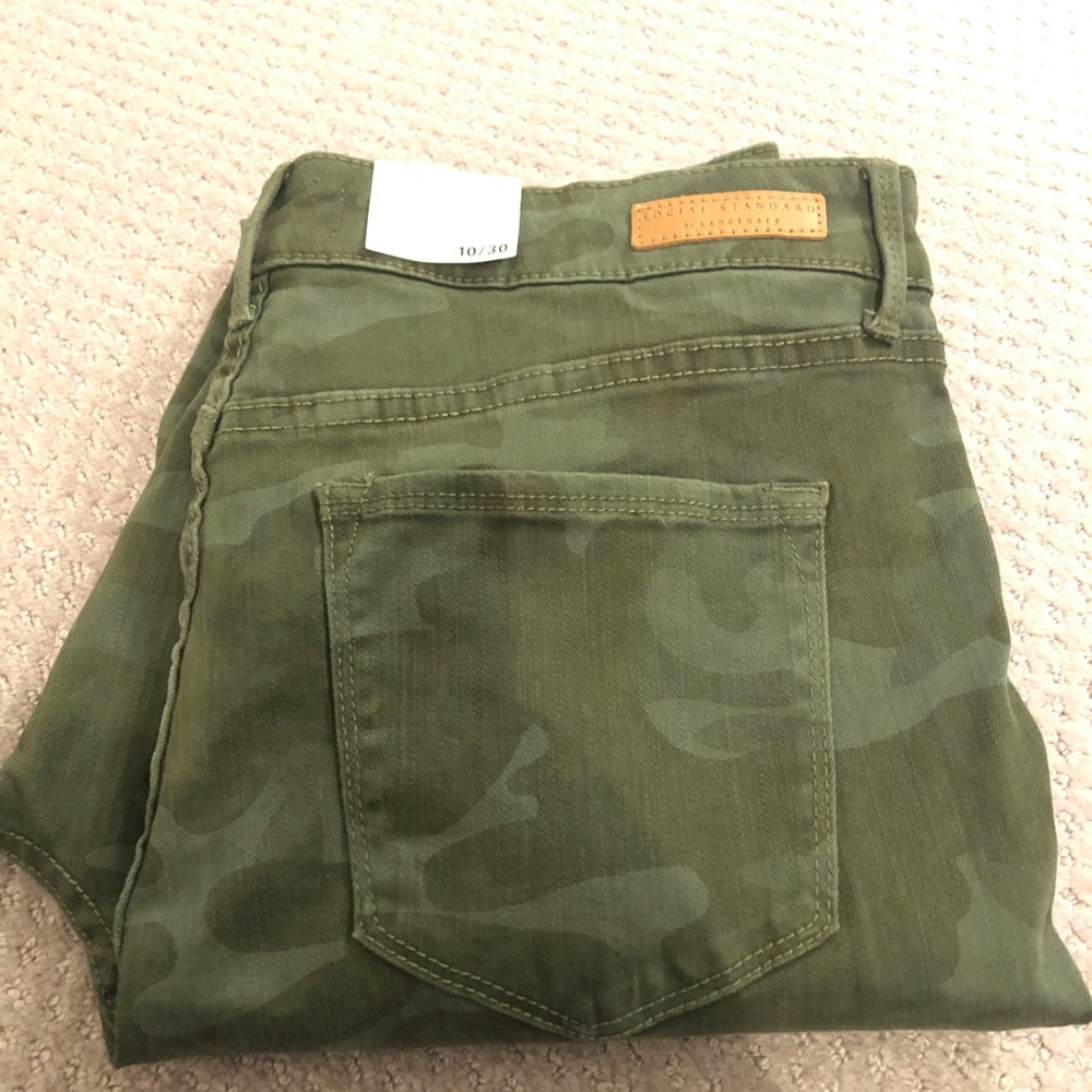 Sanctuary camo high-rise skinny jeans